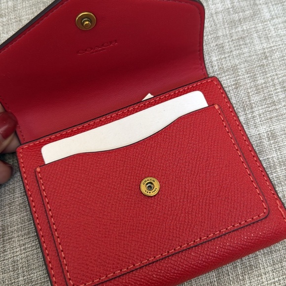 NEW! COACH red card wallet - Picture 4 of 4